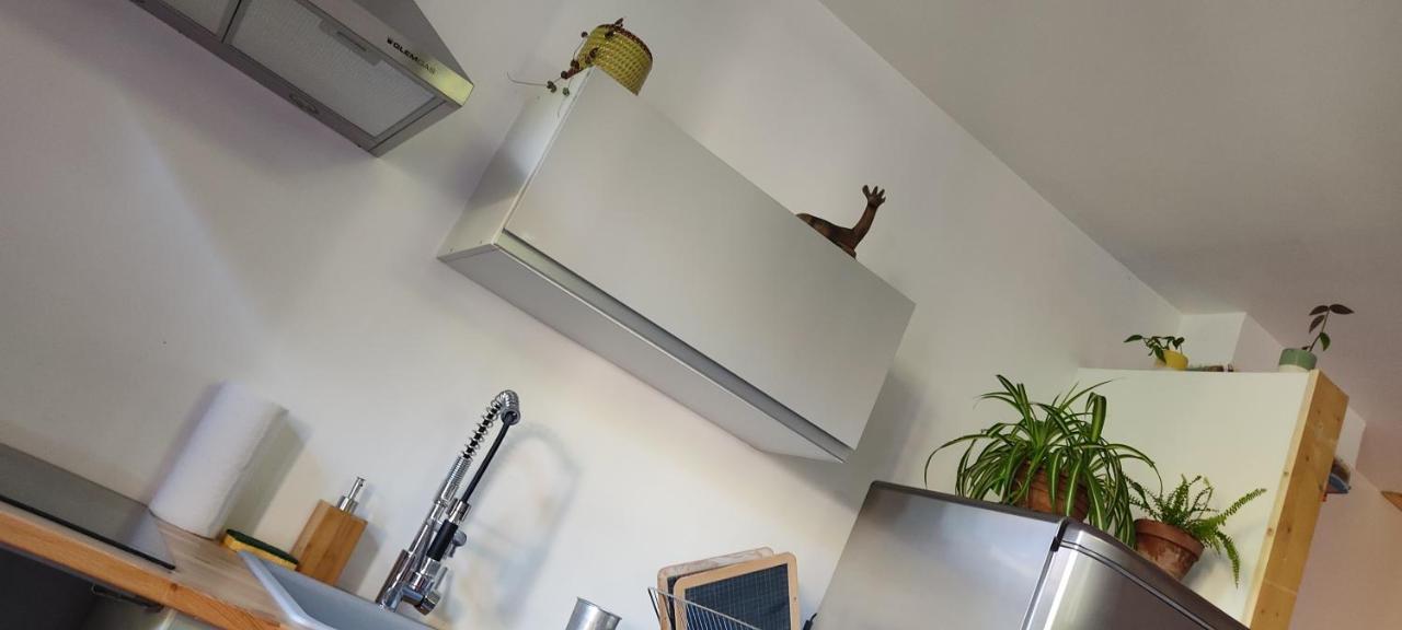Appart ds maison au calme- 15' Annecy / 30' Genève Villy-le-Pelloux Esterno foto